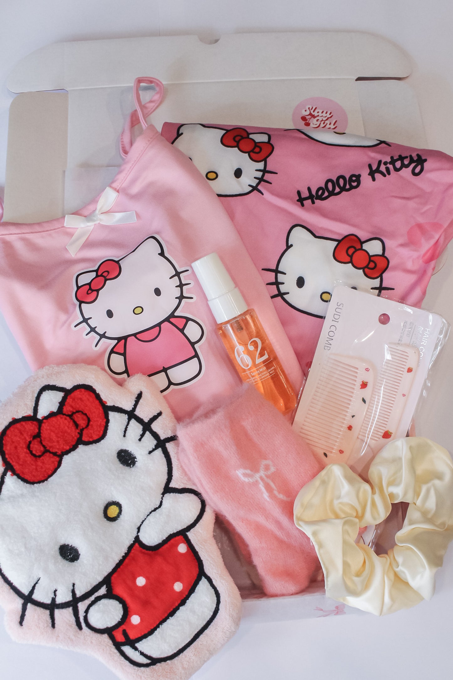 HELLO KITTY Gift Box Set