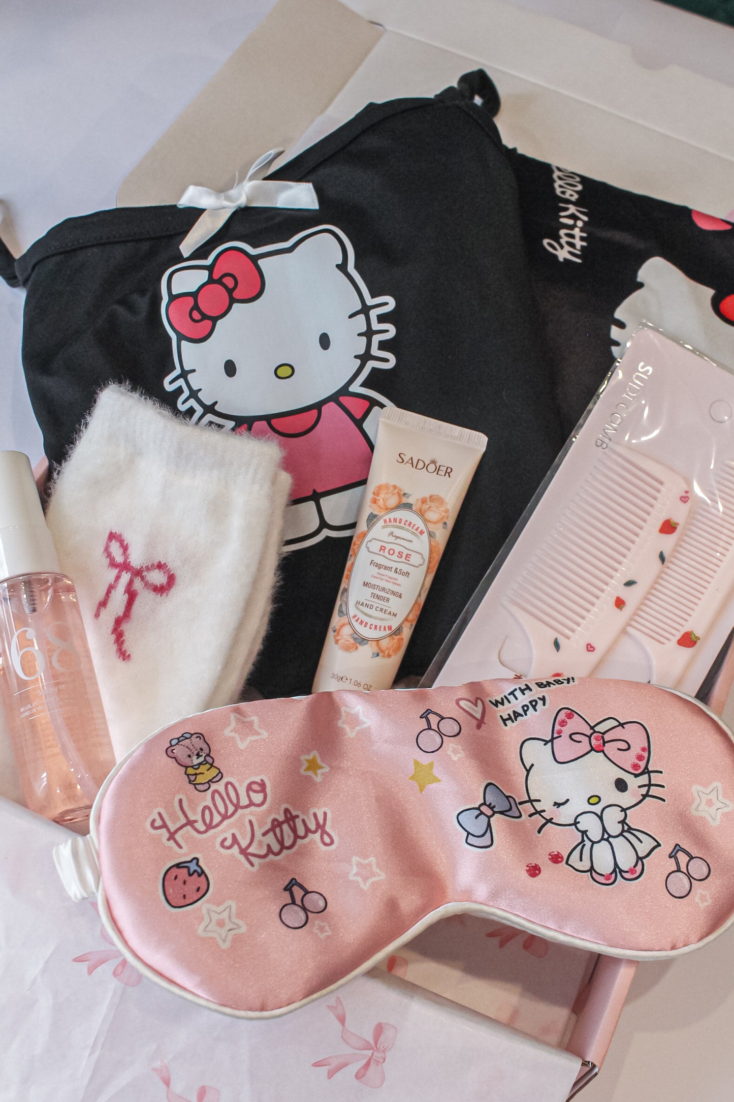 HELLO KITTY Gift Box